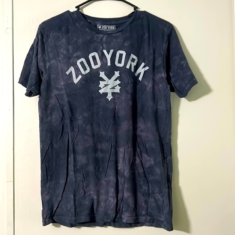 Zoo York tshirt size S